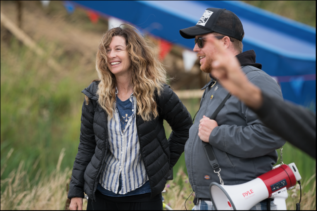 Kelly Mason on set